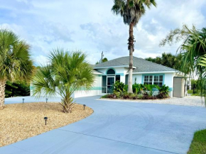 Coreys Coastal Beach Getaway